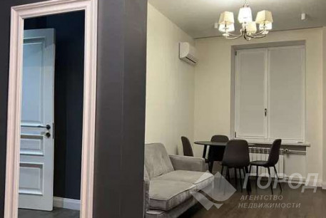 Продам 2-х кімнатну квартиру, Гагарина проспект, Защитников Украины метро (Площадь Восстания), Код: 799287/4