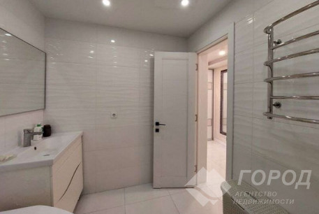 Сдам 3-х кімнатну квартиру, Новые дома, Маршала Жукова метро (Дворец спорта), Код: 799408/7