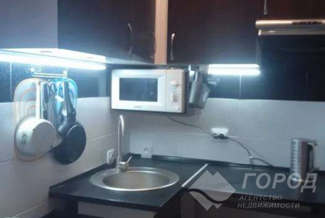 Продам 1-кімнатну квартиру, Центральный рынок, Южный вокзал метро, Код: 799442/1