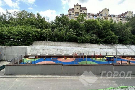 Продам 1-кімнатну квартиру в новобудові, Центр, Код: 799443/2