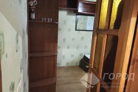 Продам 3-х кімнатну квартиру, Гагарина проспект, Защитников Украины метро (Площадь Восстания), Код: 799449/1