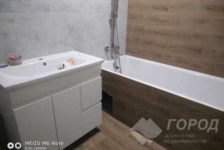 Продам 3-х кімнатну квартиру в новобудові, ХТЗ, ХТЗ метро, Код: 799493/1
