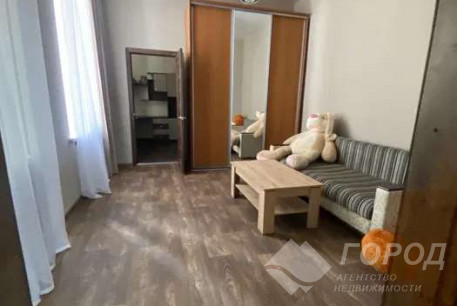 Сдам 3-х кімнатну квартиру, Центральный рынок, Южный вокзал метро, Код: 799526/1