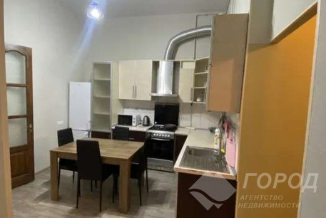 Сдам 3-х кімнатну квартиру, Центральный рынок, Южный вокзал метро, Код: 799526/1