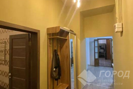 Сдам 3-х кімнатну квартиру, Центральный рынок, Южный вокзал метро, Код: 799526/1