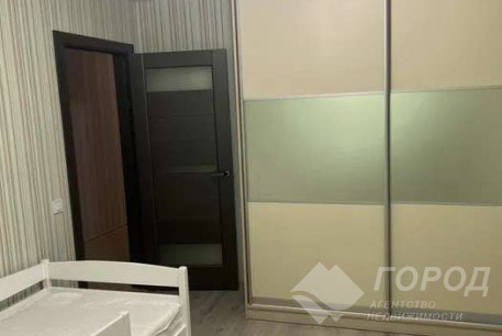 Продам 3-х кімнатну квартиру, Рогань, Горизонт, Код: 799538/1