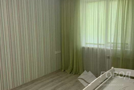 Продам 3-х кімнатну квартиру, Рогань, Горизонт, Код: 799538/1