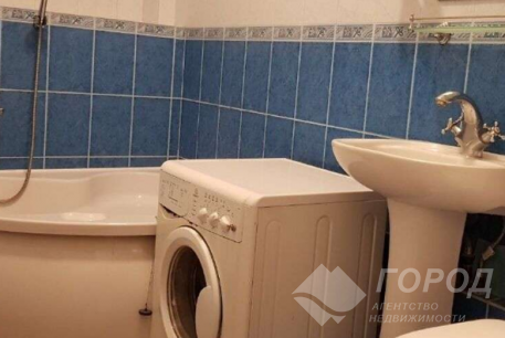 Сдам 2-х кімнатну квартиру, Центр, Код: 799580/1