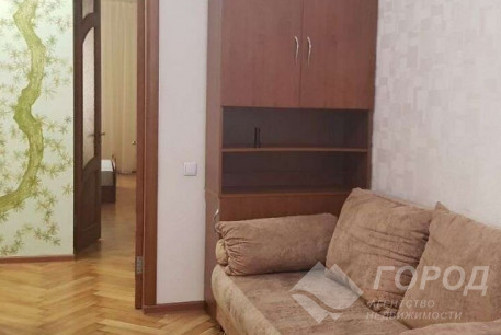 Продам 3-х кімнатну квартиру, Центр, Код: 799580/2