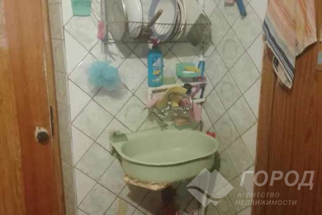 Сдам гостинку, Новые дома, Коммунальный рынок, Код: 799585/1