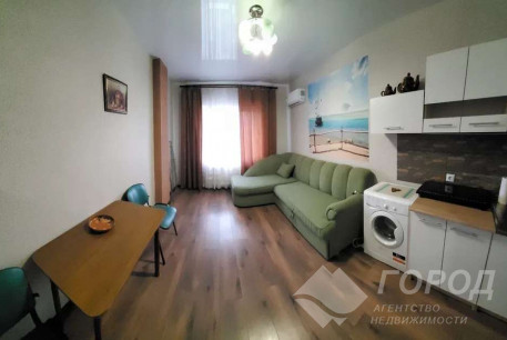 Сдам гостинку, Гагарина проспект, Защитников Украины метро (Площадь Восстания), Код: 799598/1