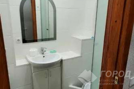 Сдам гостинку, Гагарина проспект, Защитников Украины метро (Площадь Восстания), Код: 799598/1