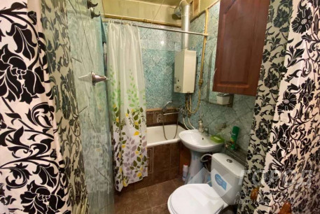 Продам 2-х кімнатну квартиру, Сосновая Горка, Павловка, Код: 799623/1