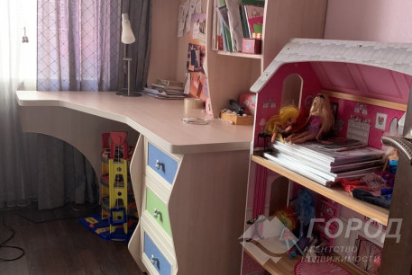 Продам 3-х кімнатну квартиру, Завод Шевченко, Код: 799645/1