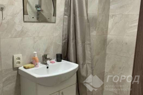 Сдам гостинку, Центральный рынок, Код: 799651/1