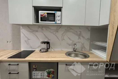 Сдам гостинку, Центр, Площадь Конституции метро (Советская), Код: 799655/2