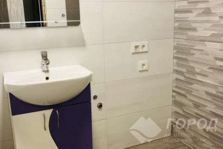 Сдам 2-х кімнатну квартиру в новобудові, Рогань, Роганский ж/м, Код: 799759/2