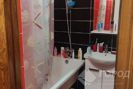 Продам 1-кімнатну квартиру в новобудові, Рогань, Роганский ж/м, Код: 799777/1