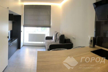 Продам 1-кімнатну квартиру, Центр, Исторический Музей метро, Код: 799851/1