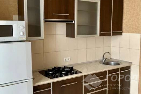 Продам 2-х кімнатну квартиру, Гагарина проспект, Защитников Украины метро (Площадь Восстания), Код: 799852/1