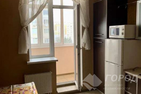 Продам 2-х кімнатну квартиру, Гагарина проспект, Защитников Украины метро (Площадь Восстания), Код: 799852/1