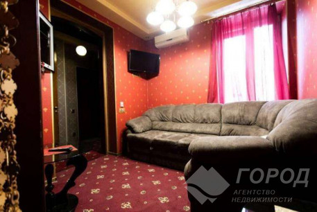 Сдам 3-х кімнатну квартиру, Центр, Архитектора Бекетова метро, Код: 799924/1