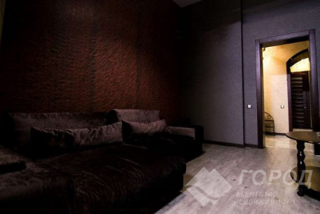 Сдам 5-и кімнатну квартиру, Центр, Исторический Музей метро, Код: 799924/4