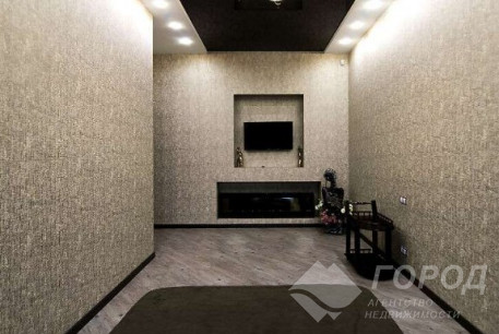 Сдам 5-и кімнатну квартиру, Центр, Исторический Музей метро, Код: 799924/4