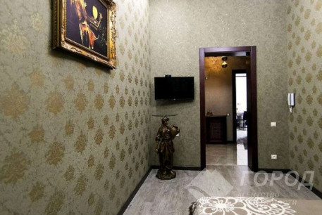 Сдам 5-и кімнатну квартиру, Центр, Исторический Музей метро, Код: 799924/4