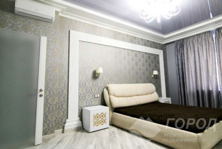 Сдам 2-х кімнатну квартиру, Центр, Университет метро, Код: 799924/6