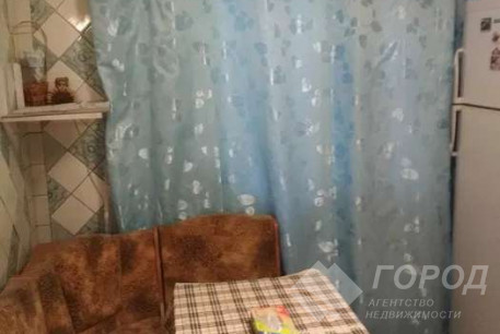 Сдам 2-х кімнатну квартиру, Рогань, Роганский ж/м, Код: 799925/1