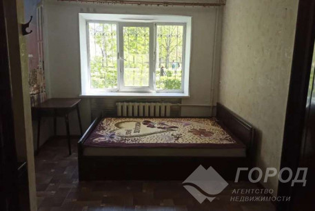 Сдам гостинку, Новые дома, Армейская метро (Советской Армии), Код: 799944/1