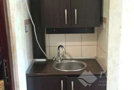 Сдам гостинку, Новые дома, Армейская метро (Советской Армии), Код: 799944/1