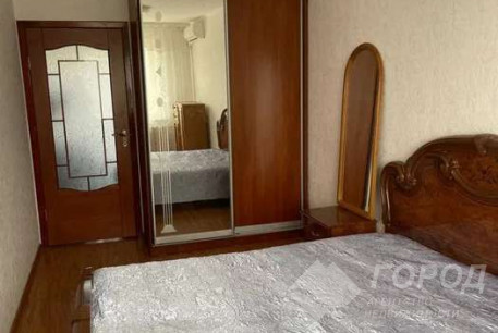 Продам 2-х кімнатну квартиру, Новые дома, Маршала Жукова метро (Дворец спорта), Код: 799950/1