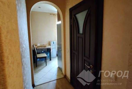 Продам 2-х кімнатну квартиру, Центральный рынок, Южный вокзал метро, Код: 799997/1