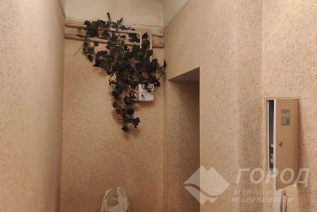 Продам 2-х кімнатну квартиру, Центральный рынок, Южный вокзал метро, Код: 799997/1