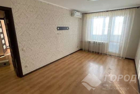 Продам 2-х кімнатну квартиру, Салтовка, Студенческая метро, Код: 800017/1