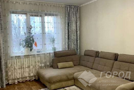Продам 3-х кімнатну квартиру, Рогань, Роганский ж/м, Код: 800051/1