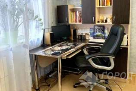 Продам 3-х кімнатну квартиру, Рогань, Роганский ж/м, Код: 800051/1