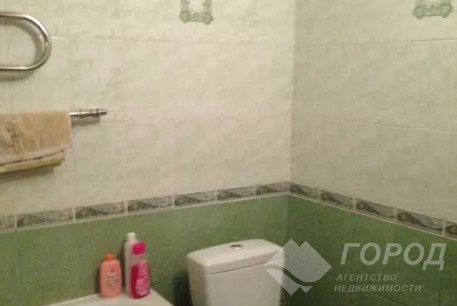 Продам 2-х кімнатну квартиру, ХТЗ, Пролетарская метро (Индустриальная), Код: 800095/1