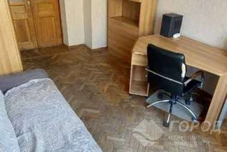 Сдам 3-х кімнатну квартиру, Центр, Код: 800130/1