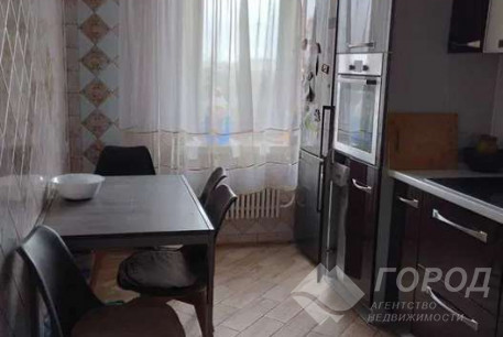 Продам 3-х кімнатну квартиру, Завод Шевченко, Код: 800152/1