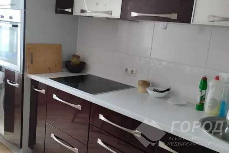 Продам 3-х кімнатну квартиру, Завод Шевченко, Код: 800152/1