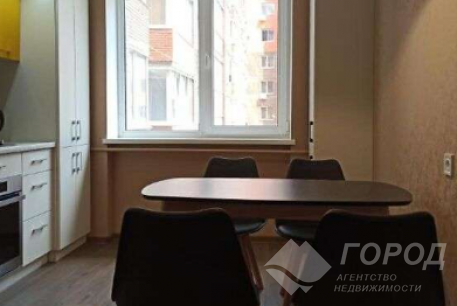 Сдам 1-кімнатну квартиру в новобудові, Сосновая Горка, Павловка, Код: 800187/1