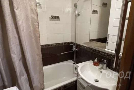 Сдам 2-х кімнатну квартиру, Рогань, Код: 800244/1