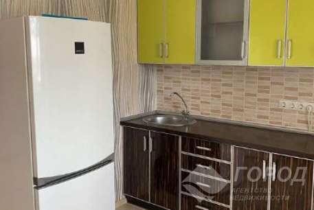 Сдам 1-кімнатну квартиру, Рогань, Код: 800245/1