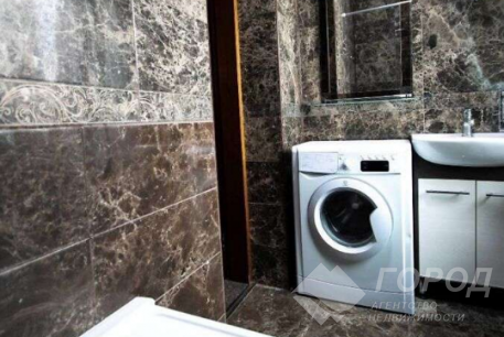 Продам 4-х кімнатну квартиру, Центр, Исторический Музей метро, Код: 800248/1