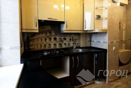 Продам 4-х кімнатну квартиру, Центр, Исторический Музей метро, Код: 800248/1