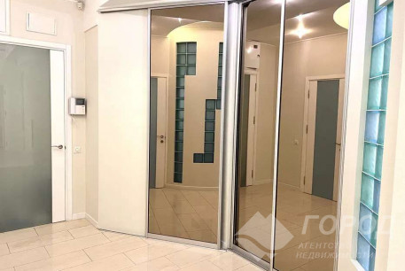 Сдам 2-х кімнатну квартиру, Центр, Код: 800280/1