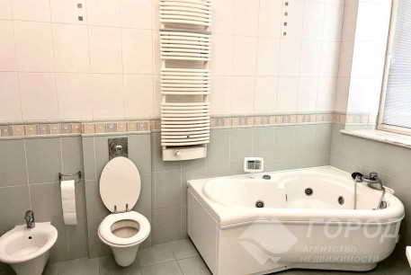 Сдам 2-х кімнатну квартиру, Центр, Код: 800280/1